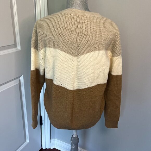 SMF Women's Multi Color Knit Crewneck Sweater Size M NWOT - Picture 3 of 3